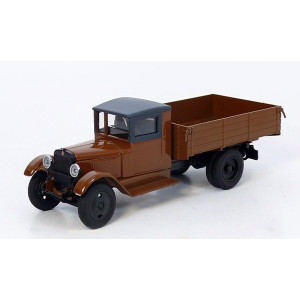 Diecast Model: ZIS(AMO)-2  (brown)
