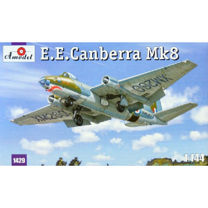 E.E.Canberra Mk8