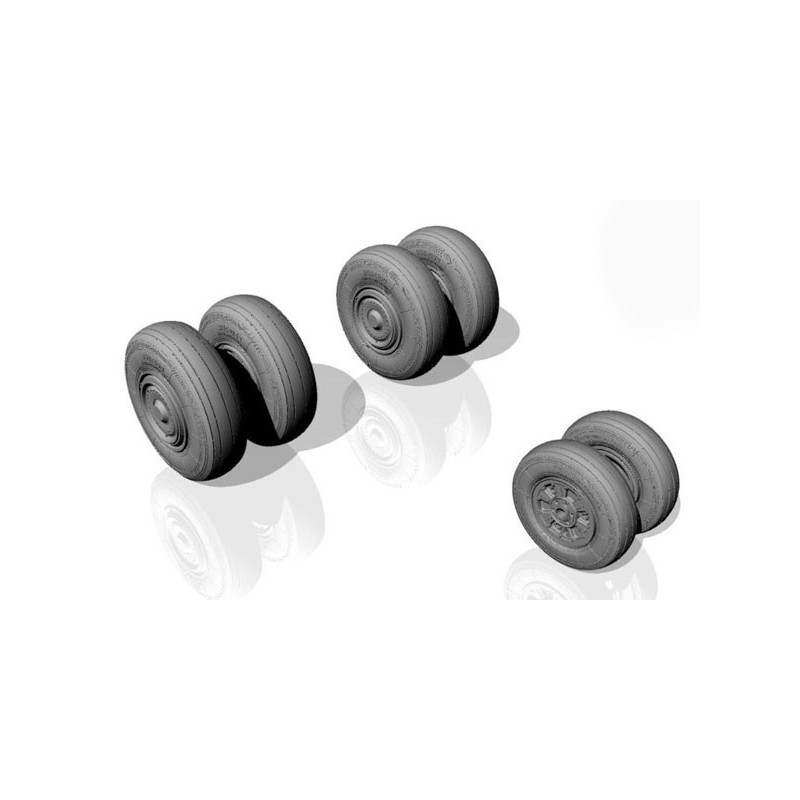 Sukhoi Su-24 Fencer wheels, early